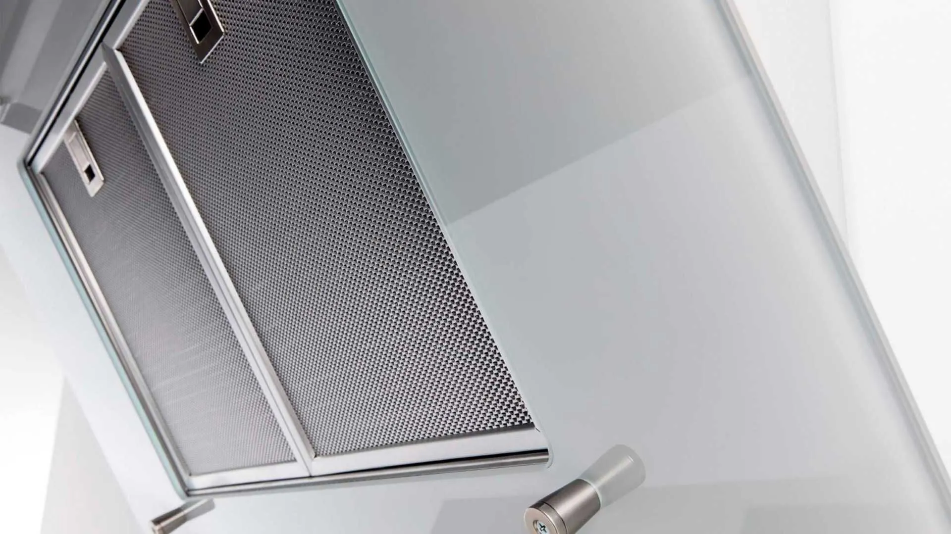 Novy wall-mounted air purifier Vision 7849